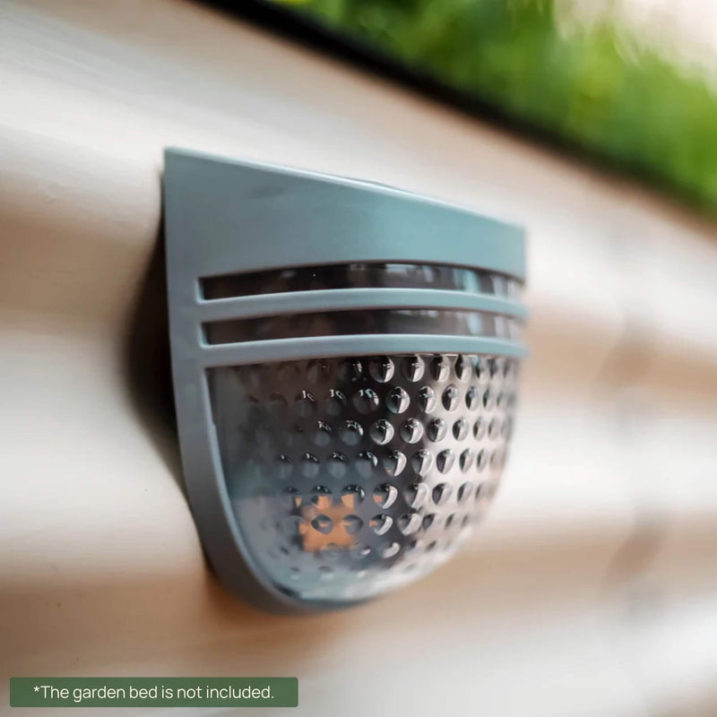 Vego Dappled Solar Magnetic Garden Light